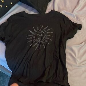 Black Sun Graphic Women's Top